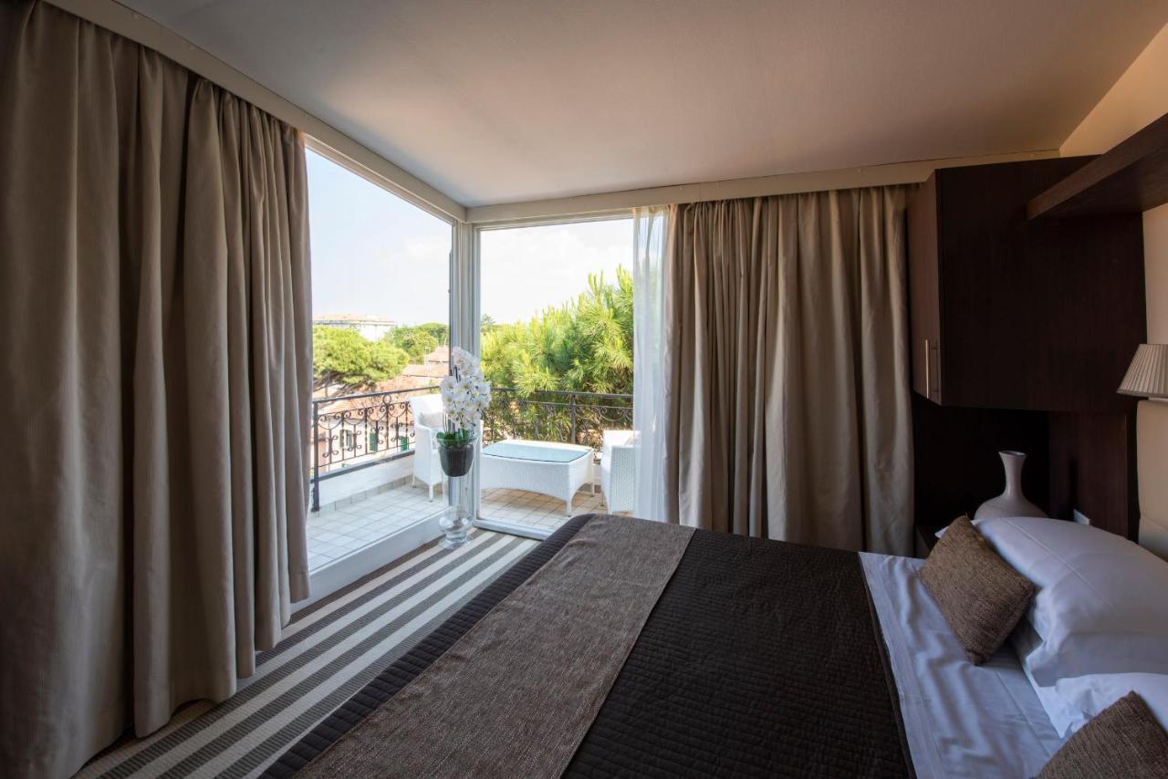 Mira Mare Sea Hotel Cervia Exterior photo